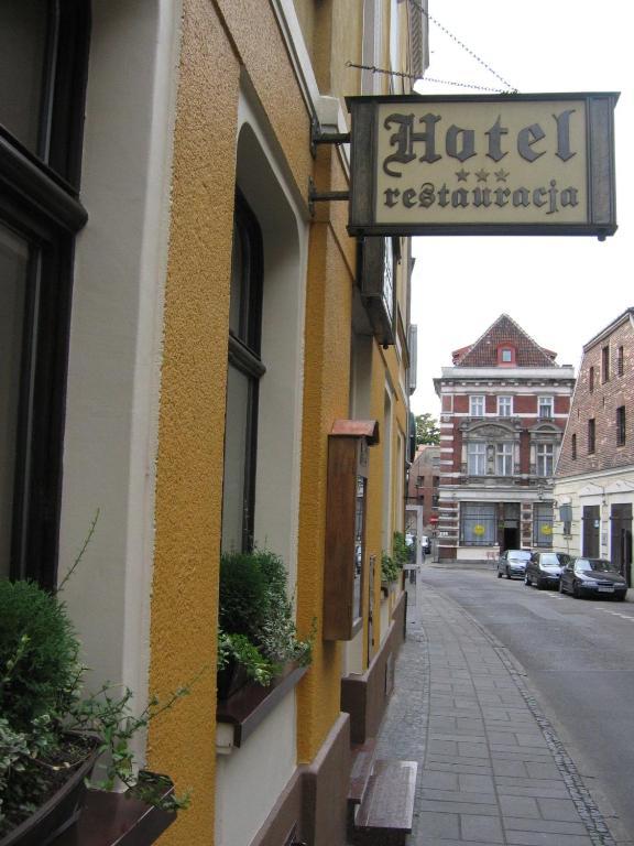 Hotel Retman Stary Toruń Eksteriør billede